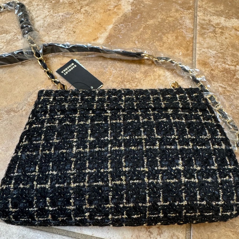 Elegant Black and Gold Tweed Bag - Picture 2 of 3